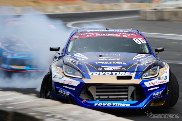 Team TOYO TIRES DRIFT