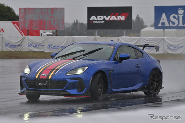 STIサーキットドライブ