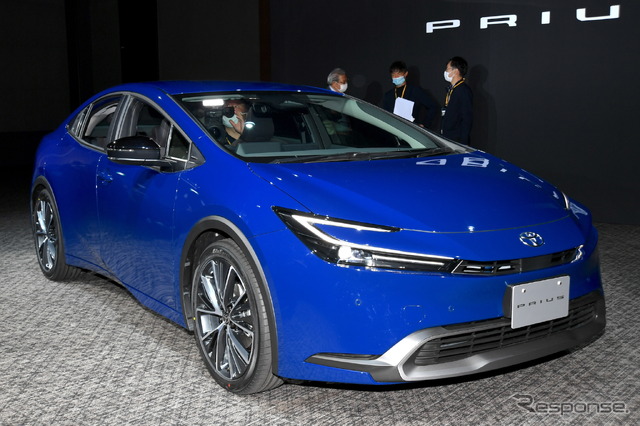 トヨタ・プリウス新型