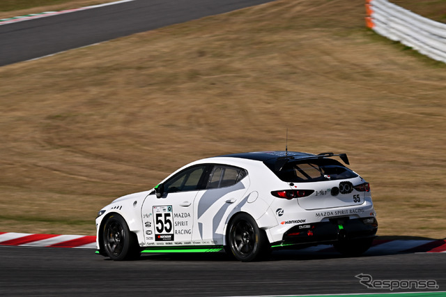 55号車MAZDA SPIRIT RACING MAZDA3 Bio concept