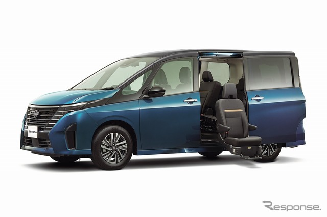 日産セレナ新型:助手席スライドアップシート