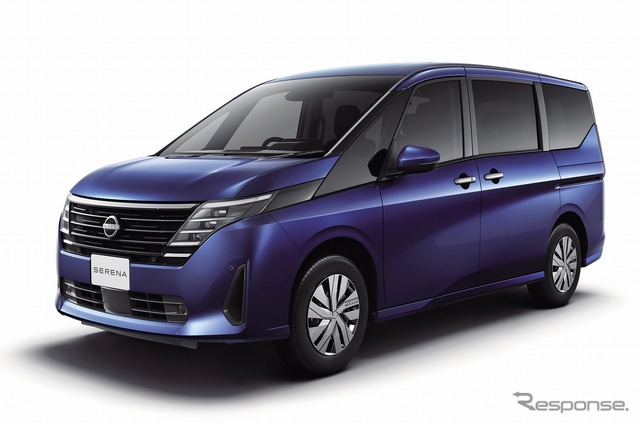 日産セレナ新型:乗降サポートパック付車