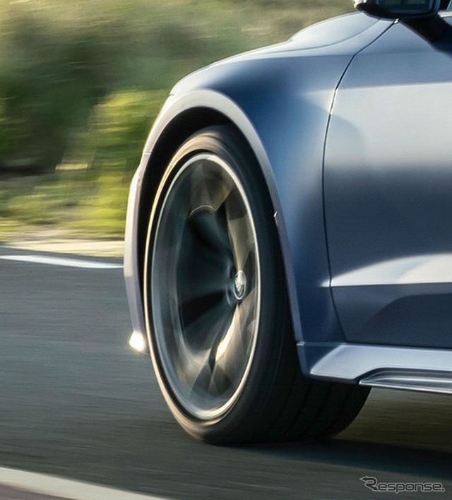 アウディ RS7 スポーツバック・パフォーマンス