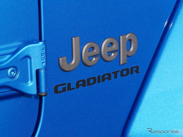 ジープ グラディエーター ルビコン