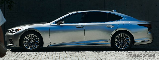 レクサス LS の2023年モデル(米国仕様)