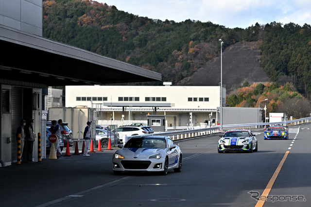 スバル モータースポーツ感謝の集い