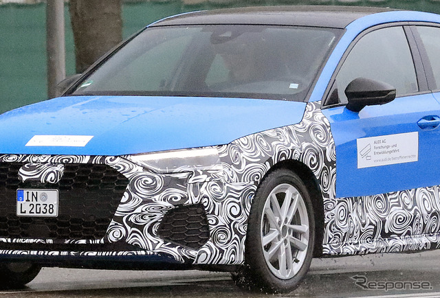 アウディA3セダン 改良新型プロトタイプ(スクープ写真)