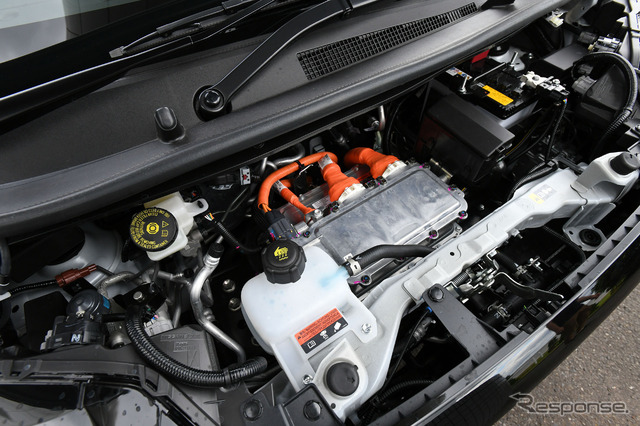日産サクラ
