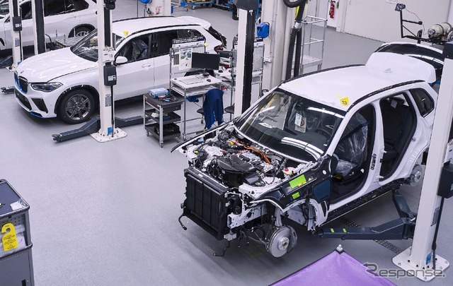 BMWのドイツ・ミュンヘン工場で生産を開始した iX5 ハイドロジェン