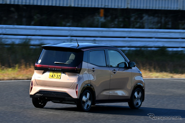 日産サクラ