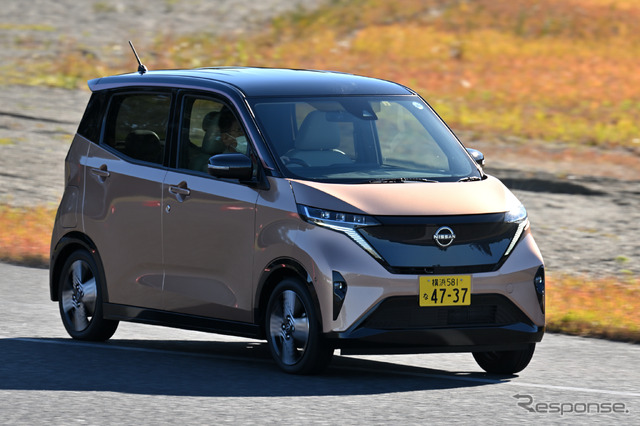 日産サクラ
