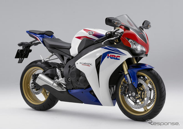 ホンダ CBR1000RR に電子制御式コンバインドABS搭載モデル