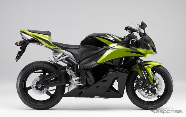 ホンダ CBR600RRを一部改良…エンジン特性や空力を熟成