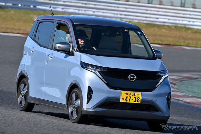 日産サクラ