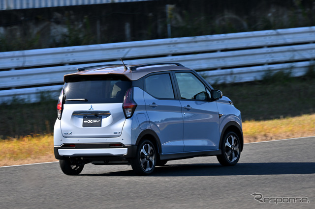 三菱eKクロスEV
