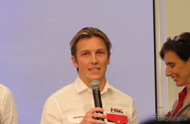 2023年はスーパーフォーミュラに参戦するリアム・ローソン。レッドブル系次期F1候補生の20歳は、12日の発表会で熱い意欲を語った。