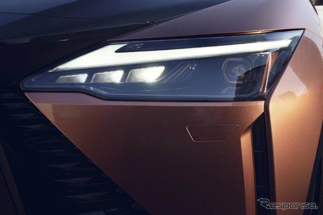 レクサス RZ（欧州仕様車）
