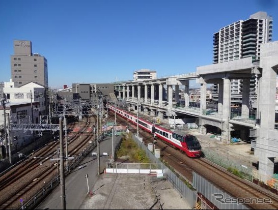 高架化工事が進む知立駅付近。
