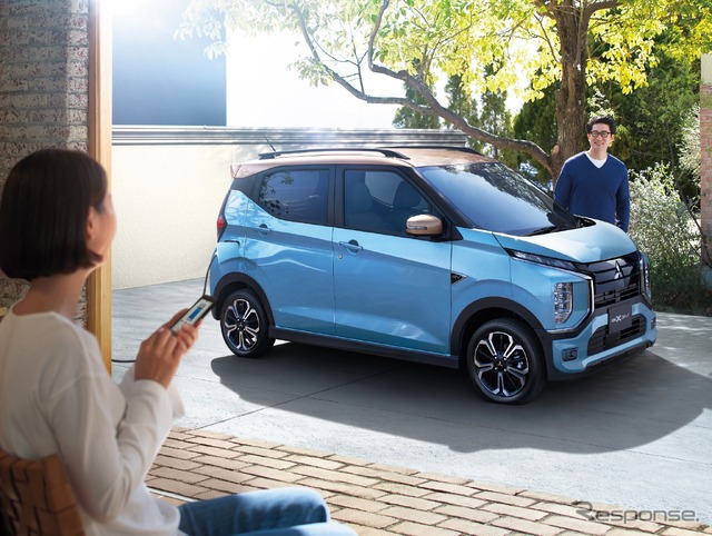 三菱 ek X EV ミストブルーパール×カッパーメタリック
