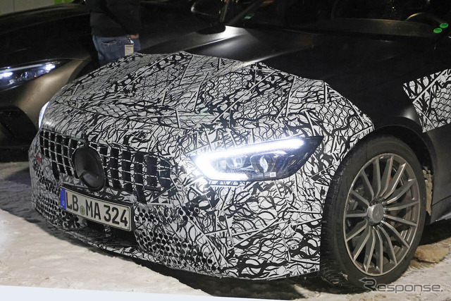 メルセデスAMG GT 4ドアクーペ 改良新型プロトタイプ（スクープ写真）