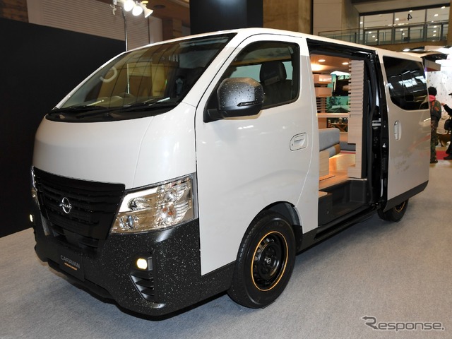 日産キャラバンMYROOM(ジャパンキャンピングカーショー2022)