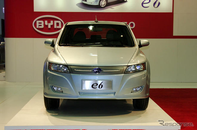 【デトロイトモーターショー09】BYD e6 航続距離400kmの電気自動車…SCL