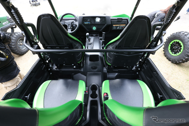 カワサキ TERYX4 S LE