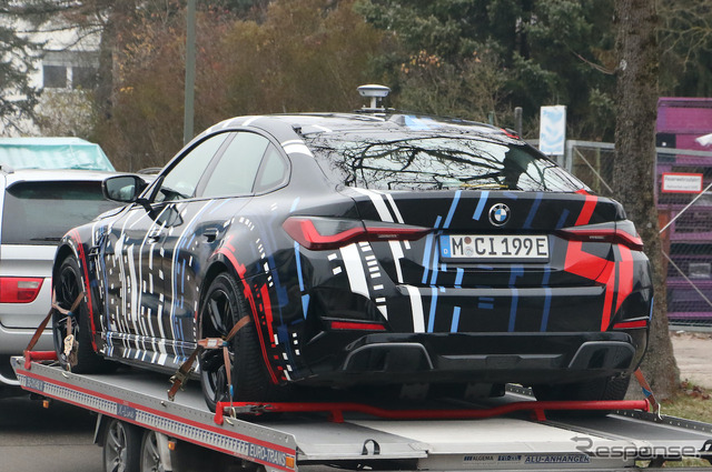 BMW M社が開発する4モーターEVのプロトタイプ(スクープ写真)