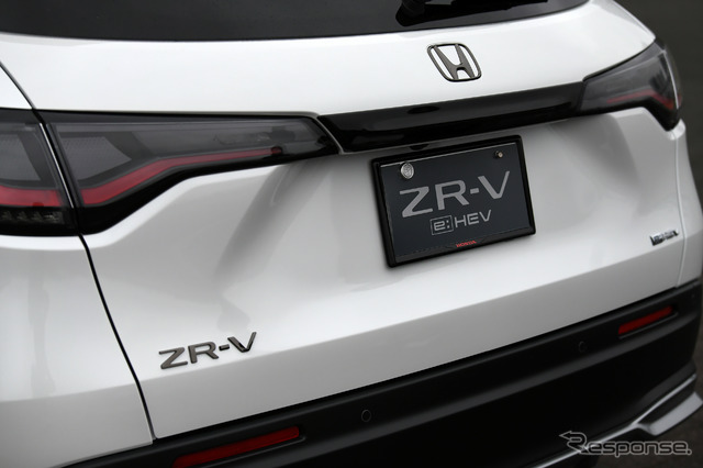 ホンダ ZR-V(純正アクセサリー装着車)