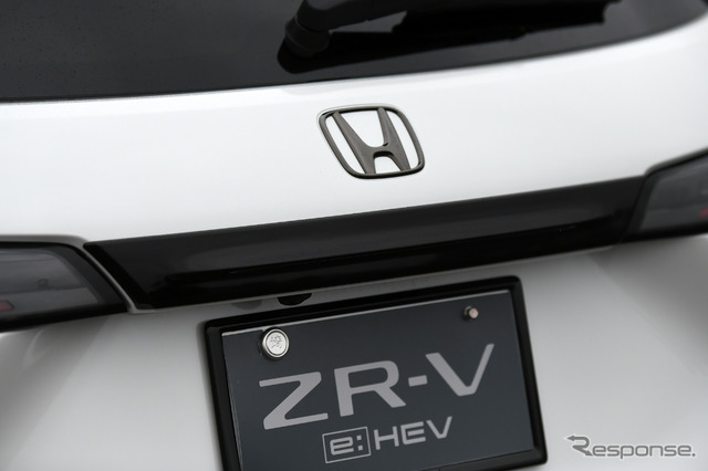 ホンダ ZR-V(純正アクセサリー装着車)