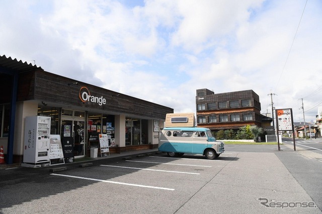 アウトドアセレクトショップ「Orange」
