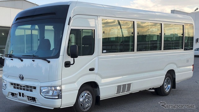納車予定のバス（トヨタ コースター）