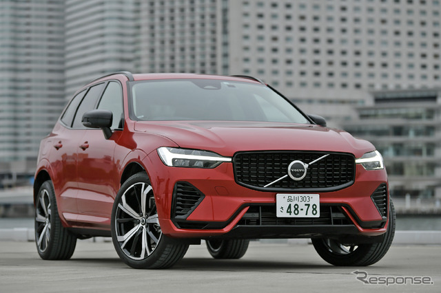 ボルボ XC60 リチャージ アルティメイトT6 AWD