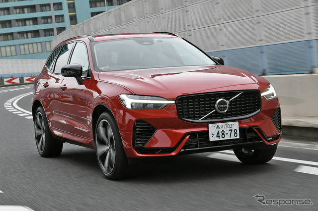 ボルボ XC60 リチャージ アルティメイトT6 AWD