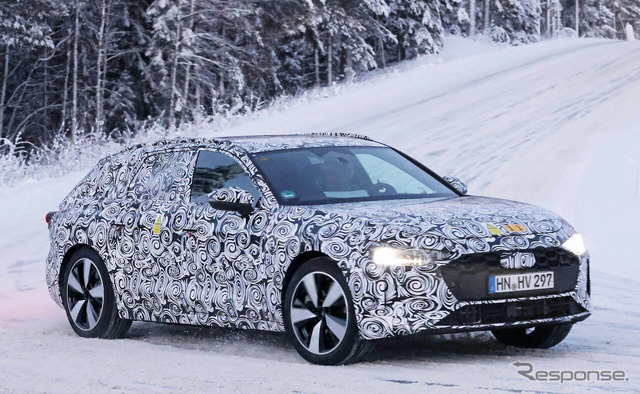 アウディ A4 アバント PHEVモデルの次期型プロトタイプ(スクープ写真)
