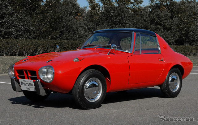 トヨタスポーツ800とGR86の意外な共通点とは?