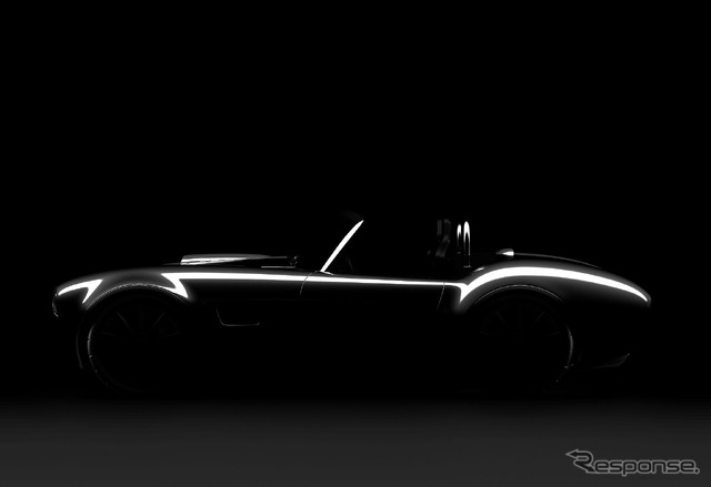 AC コブラ GT ロードスター のティザー写真