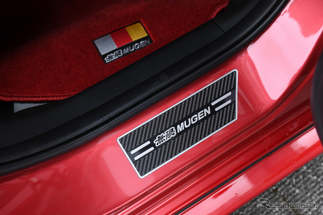 ホンダ フィット LUXE 無限パーツ装着車