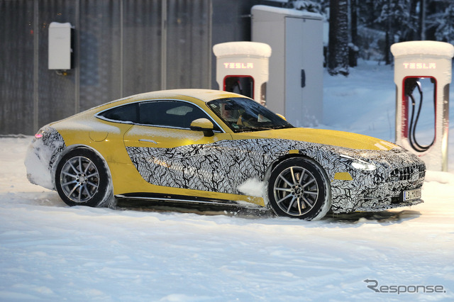 メルセデス AMG GT 次期型プロトタイプ(スクープ写真)