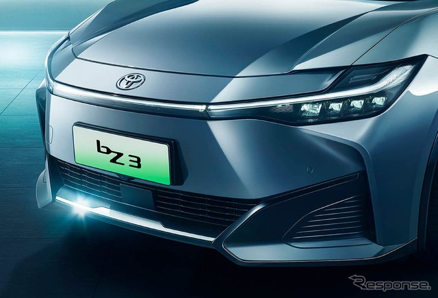 トヨタ bZ3