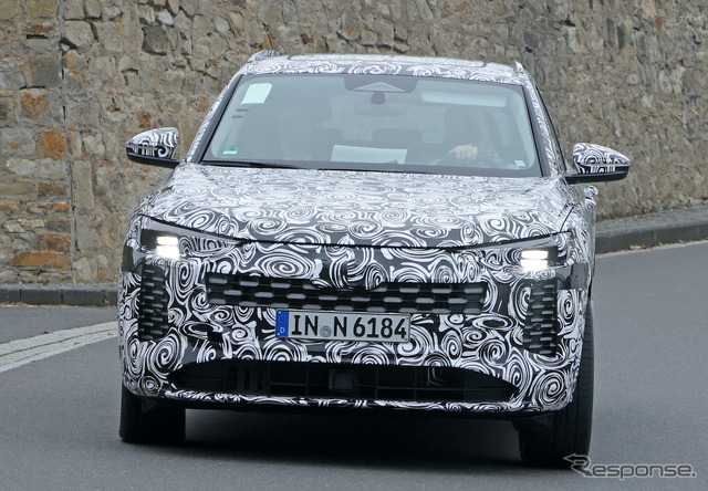 アウディ Q5 次期型プロトタイプ(スクープ写真)