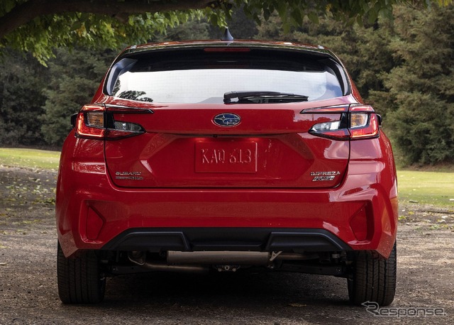 スバル インプレッサ 新型の「RS」(北米仕様、2022年)