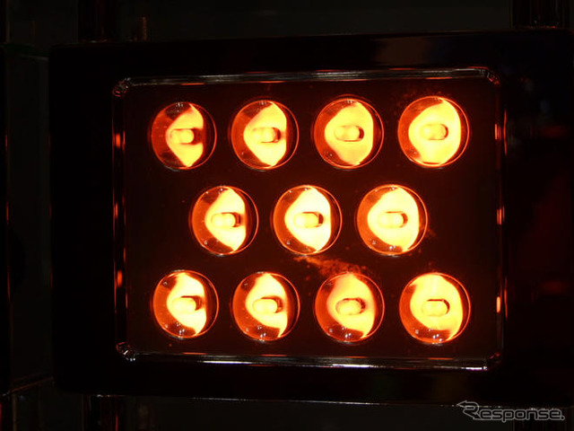 【ENEX09】電界放出ランプ…消費電力は白熱電球の10分の1