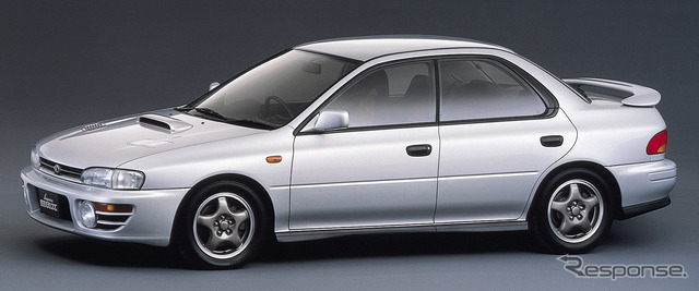 スバル インプレッサ WRX 初代（1992年）