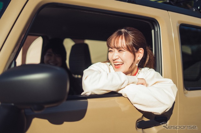 DAMD HUSTLER COUNTRY(モデル:桜田莉奈)
