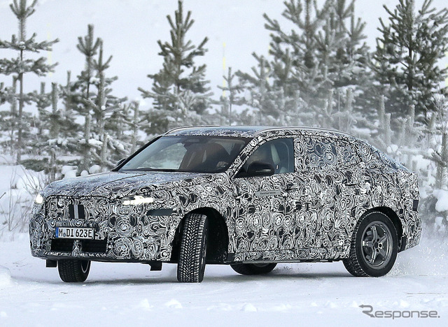 BMW iX2 プロトタイプ(スクープ写真)