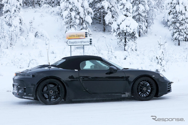 ポルシェ ボクスター 次期型EVプロトタイプ(スクープ写真)