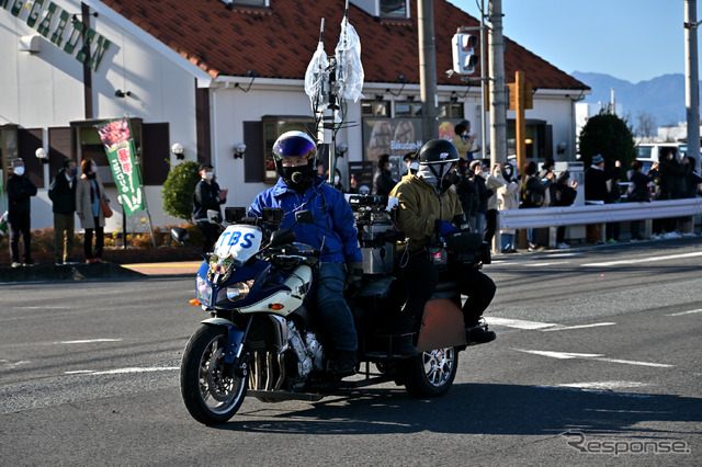 バイク中継車