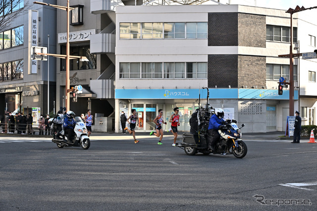 バイク中継車