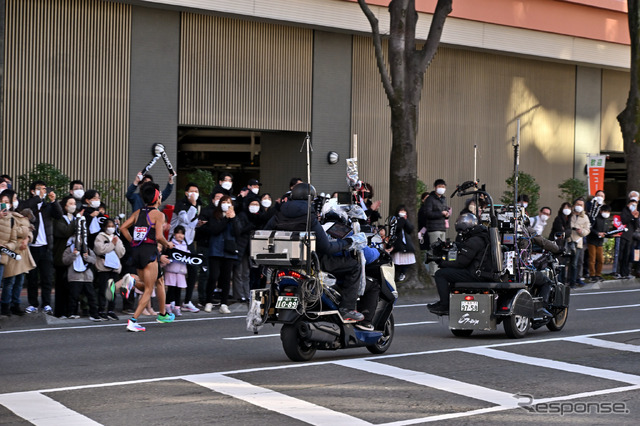 バイク中継車